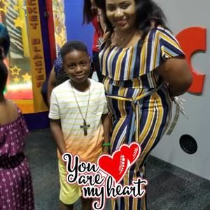 Meet your Posher, Becka